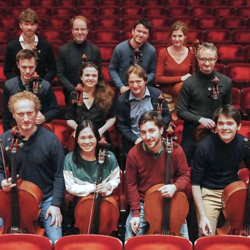 De-12-cellisten-van-het-Koninklijk-Concertgebouworkest-1